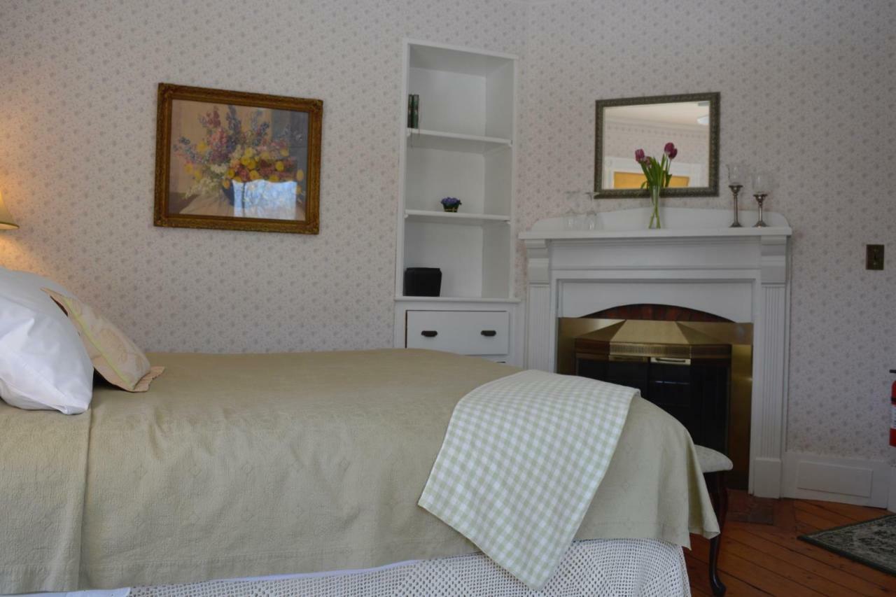 Victorian By The Sea Lincolnville Exterior foto